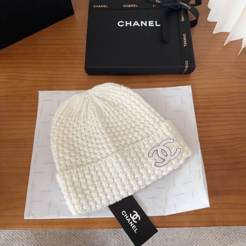 Chanel hat dx157